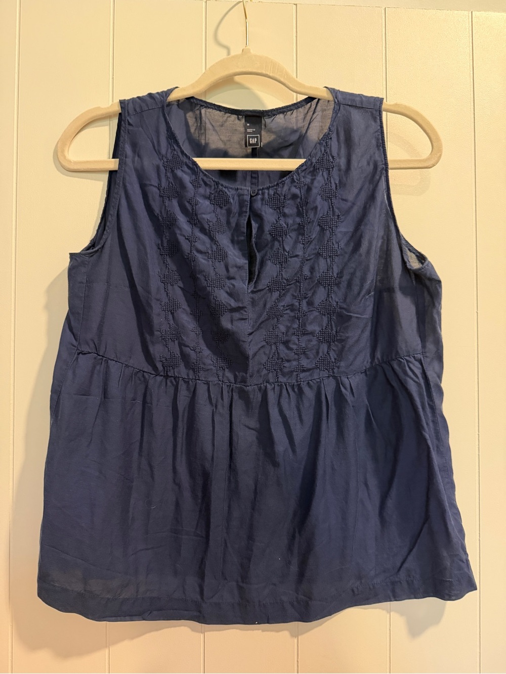 GAP Navy Sleeveless Embroidered Peplum Camisole